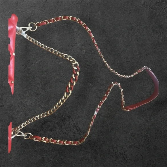 Badgley Mischka Red Quilted Crossbody Bag - Picture 13 of 16